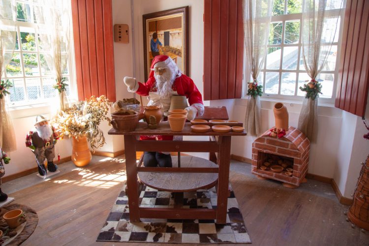 Casa do Papai Noel abre as portas em São José